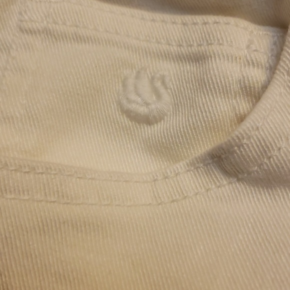 JEANS Gloria Vanderbilt Amanda White Straight foot Jean - Picture 8 of 8